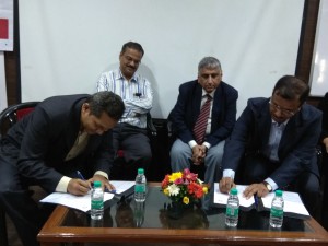 MoU signing between Jampot Photonics and MIT Pune.